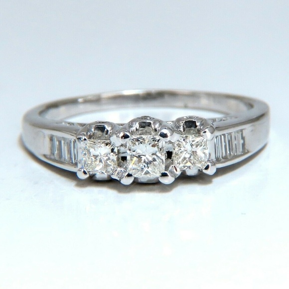 Jewelry - 1.30ct Natural Princess Cut Diamonds Ring 14 Karat